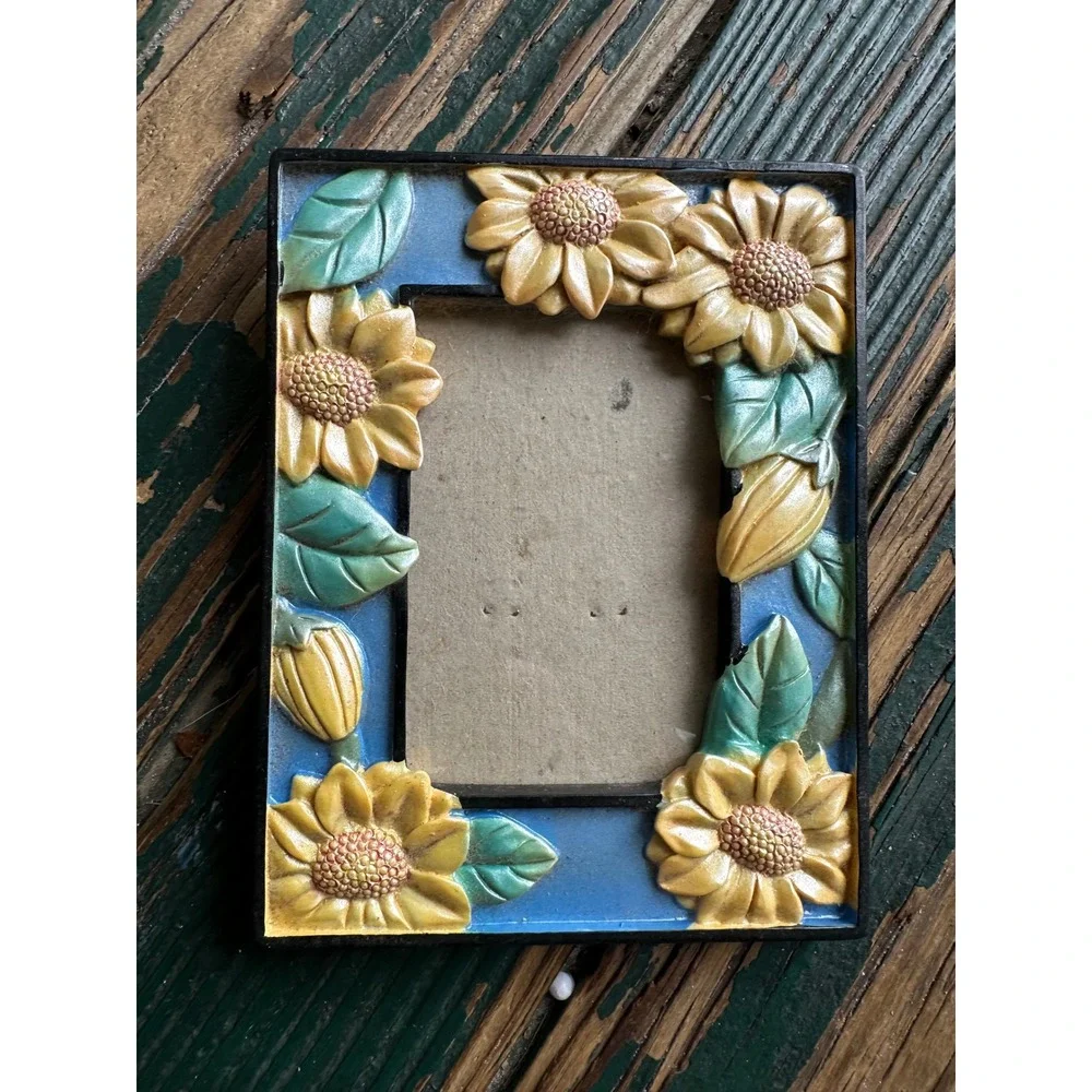 Vintage Sunflower 3D Resin Picture Frame Yellow Floral Tabletop Decor 6.5x4.75